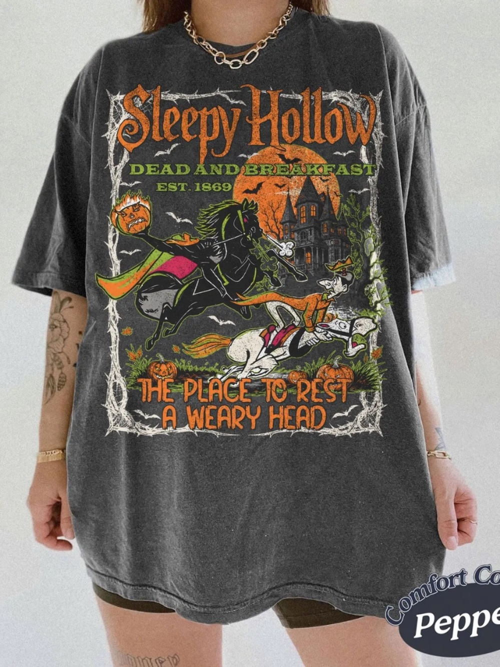 Sleepy Hollow Graphic Tee - Pepper Vintage Halloween Short Sleeve